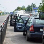 Польша ввела запрет на ввоз в Россию и Белоруссию дорогих автомобилей